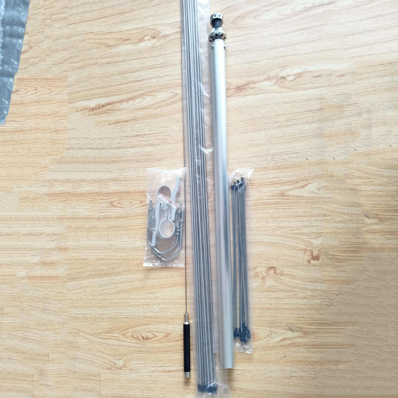 Outdoor Wide Band Scanner Antenna 25-3000 mhz Broadband Base Antenna CB HF FM Discone Antenna for Multiband Signal Transmitter