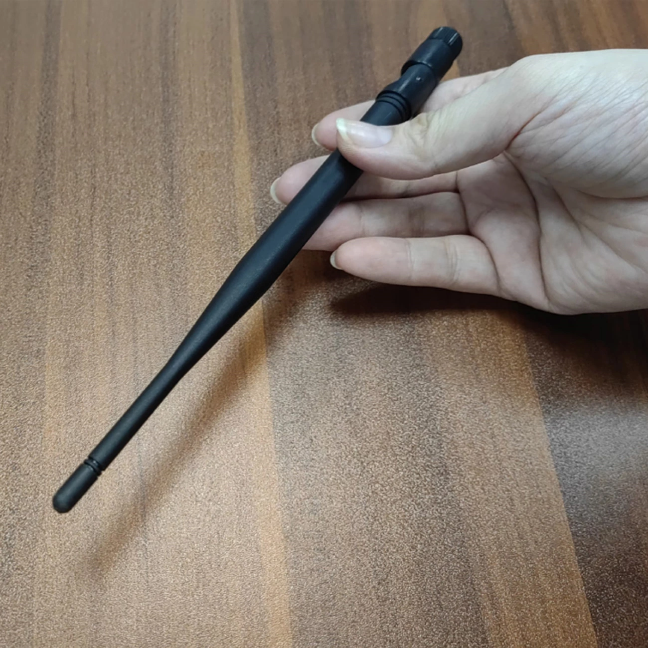 2.5dBi Handheld Radio Antenna 400-868MHz Walkie-Talkie Communication Antennas