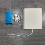 4G LTE Flat Panel Antenna 698-2700MHz Signal Boost Patch Panel Antenna Directional Wall Mounted Signal Amplifier