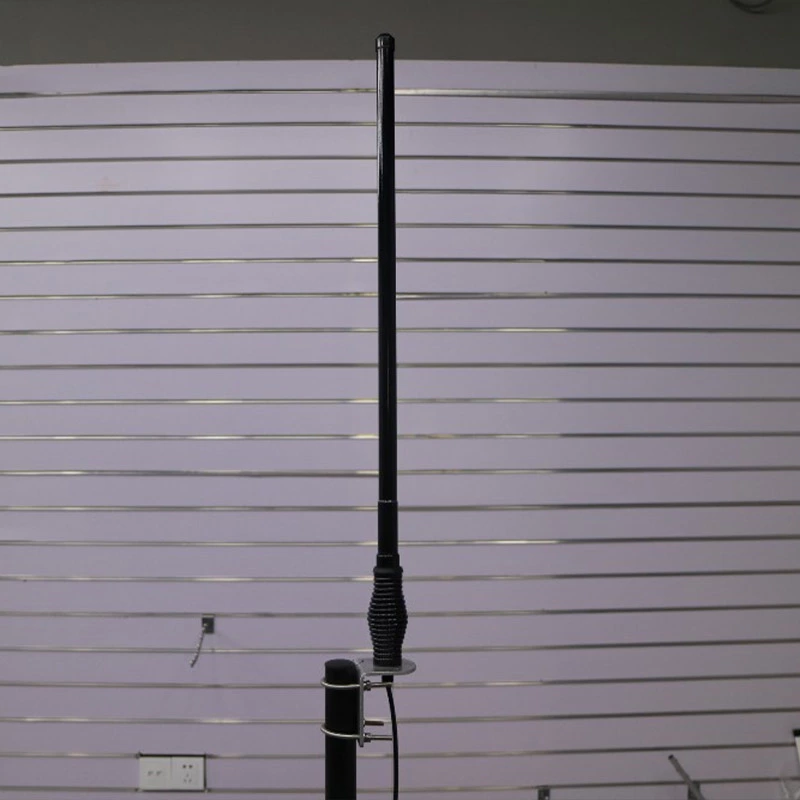 698-2700MHz Off Road Mobile car Antenna Omni Radiation Radio Antenna for Car Communication