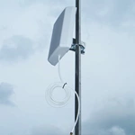 4G LTE Flat Panel Antenna 698-2700MHz Signal Boost Patch Panel Antenna Directional Wall Mounted Signal Amplifier