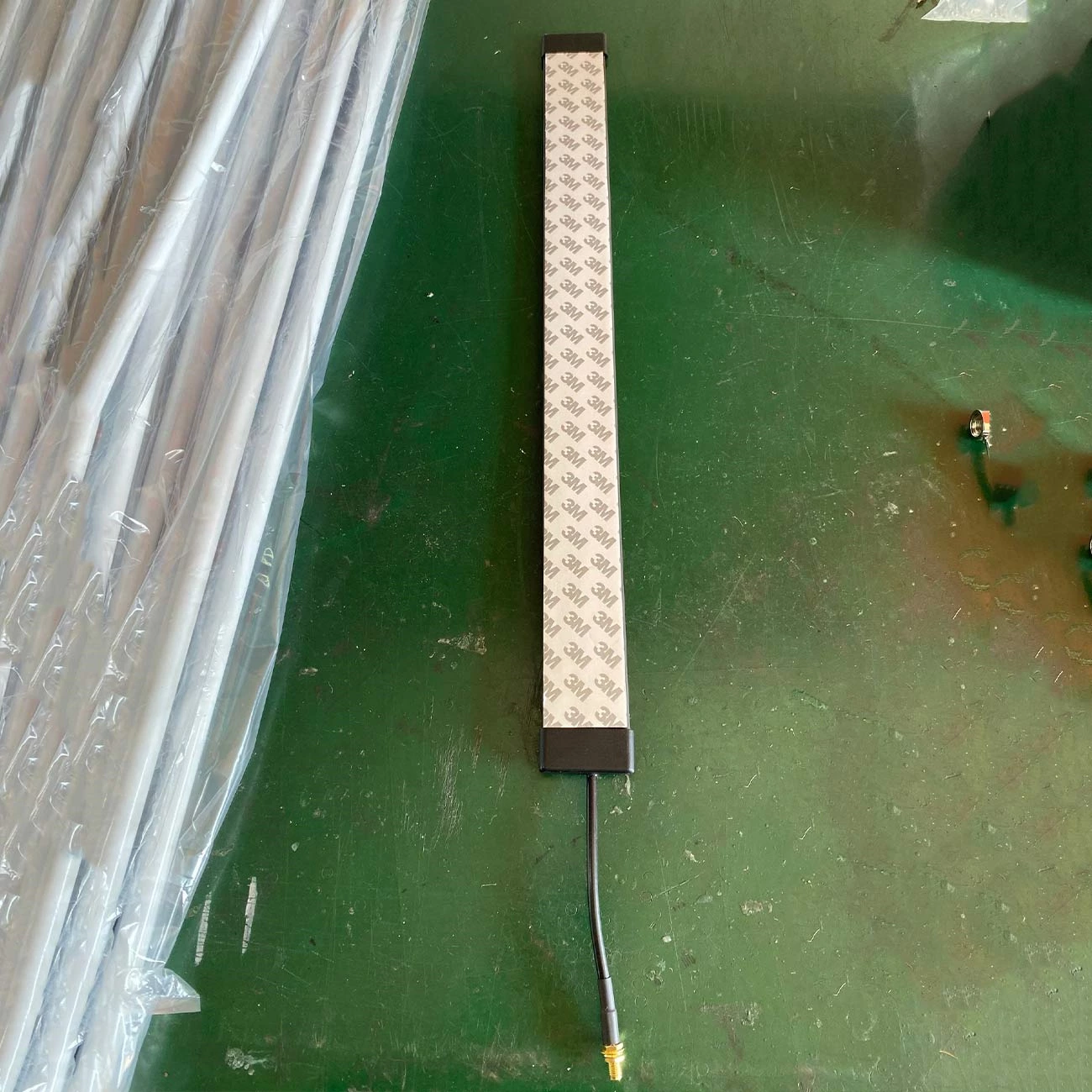 Car Sticker Patch Antenna Omni Blade Antenna 600-6000MHz Long Range Band 4G 5G Auto with 30cm RG58 Cable