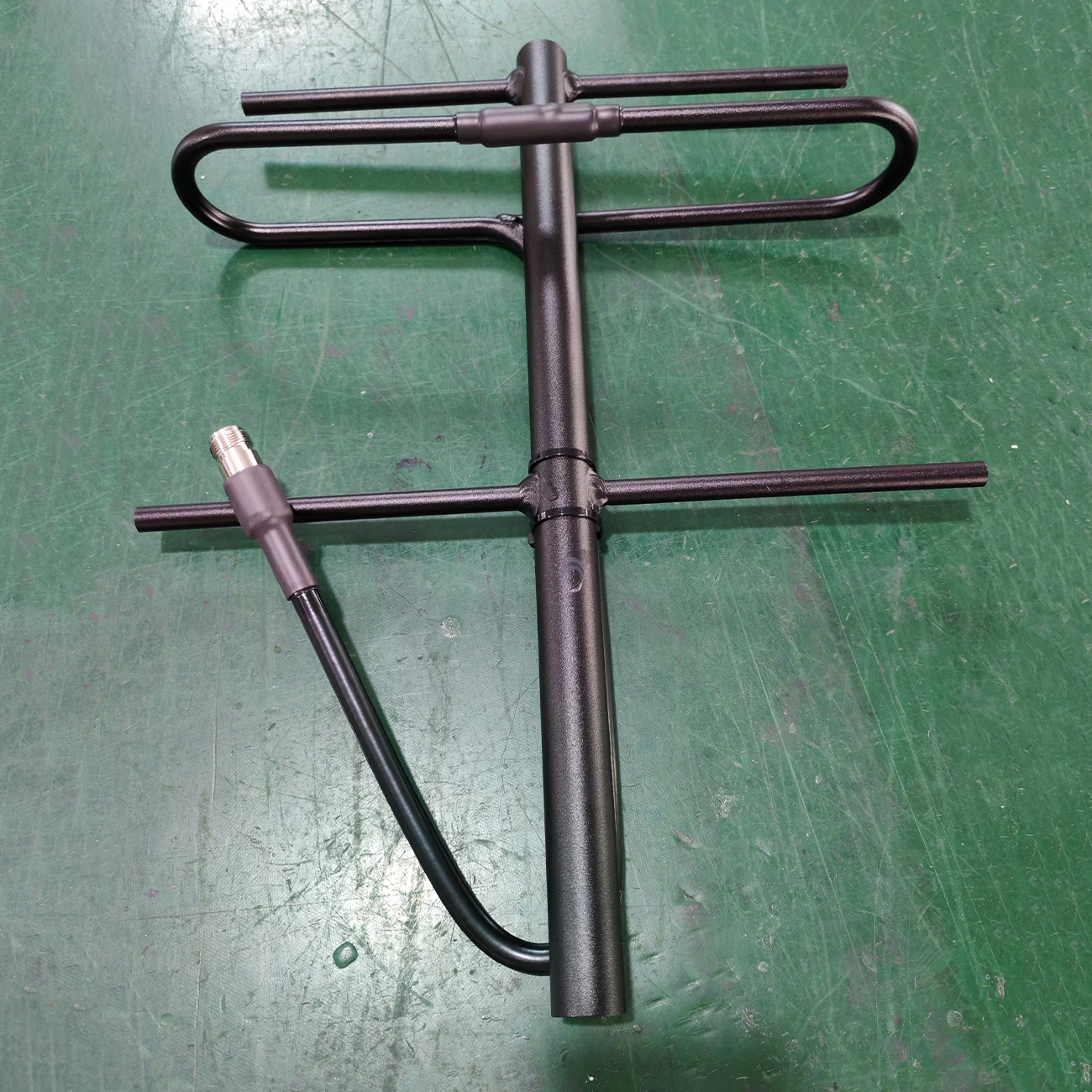 400-470MHz UHF Outdoor Aluminium Alloy Yagi Antenna Omni Radiation Digital Base Antenna Communication