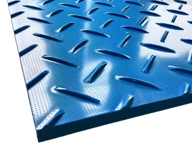 UHMW Snowplow Cutting Edges